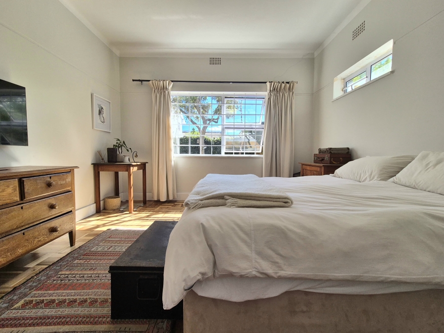 2 Bedroom Property for Sale in Claremont Western Cape